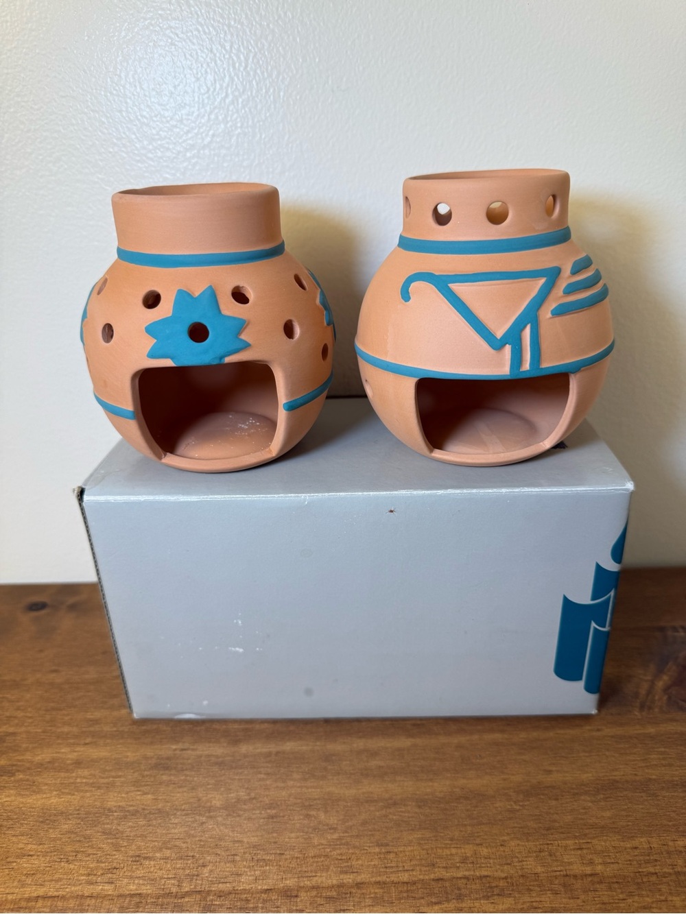 Partylite Santa Fe Tealight Holders Set of 2 Clay Candle Holders -New in Box